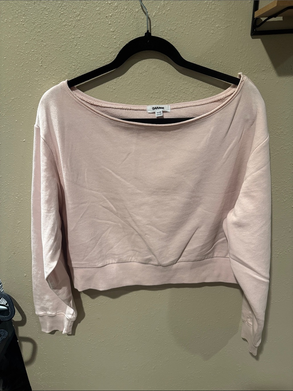 Garage Light Pink Off-Shoulder Cropped Sweatshirt